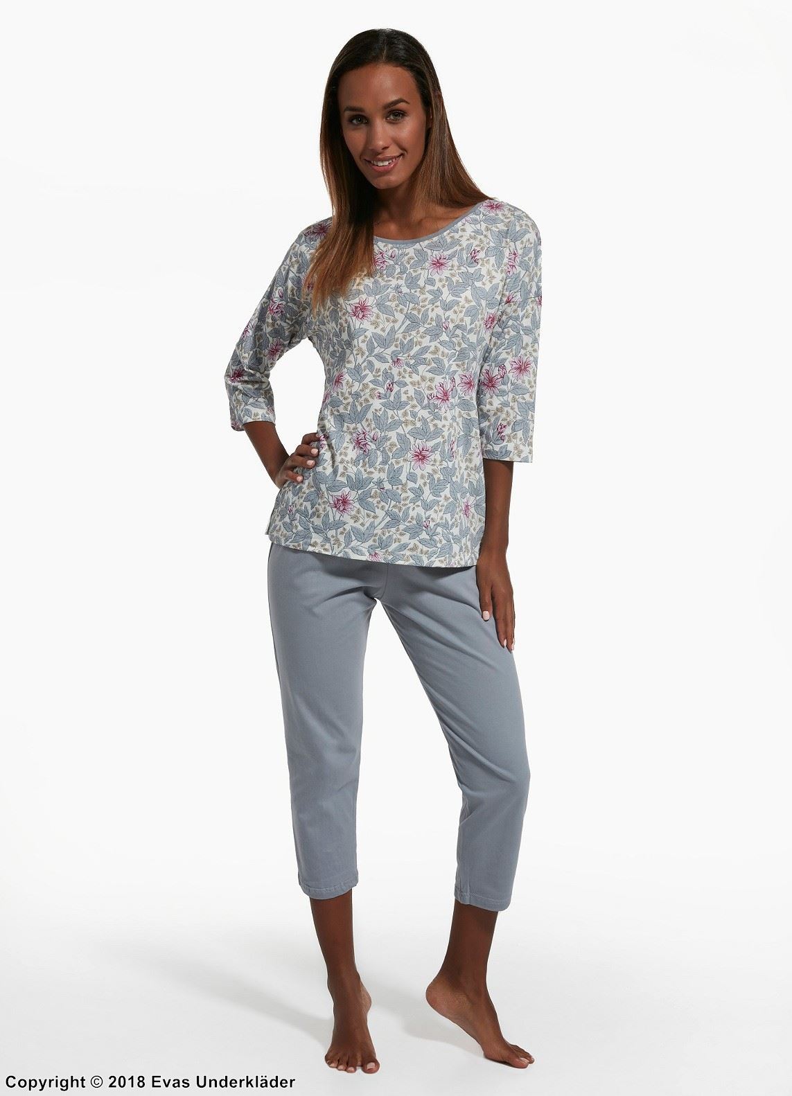 2pc pajamas, 3/4 length sleeves, flowers